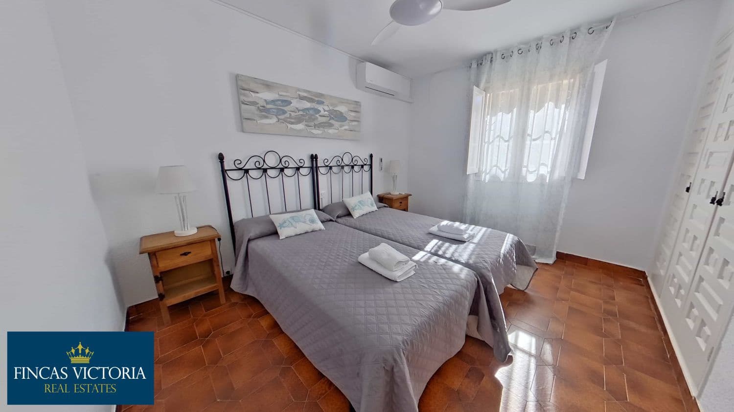 5 sypialnia Willa na sprzedaż w Calarreona z garażem - 375 000 € (Ref: 9230704)