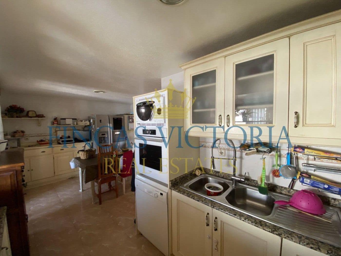 7 bedroom Townhouse for sale in Aguilas - € 560,000 (Ref: 9456614)