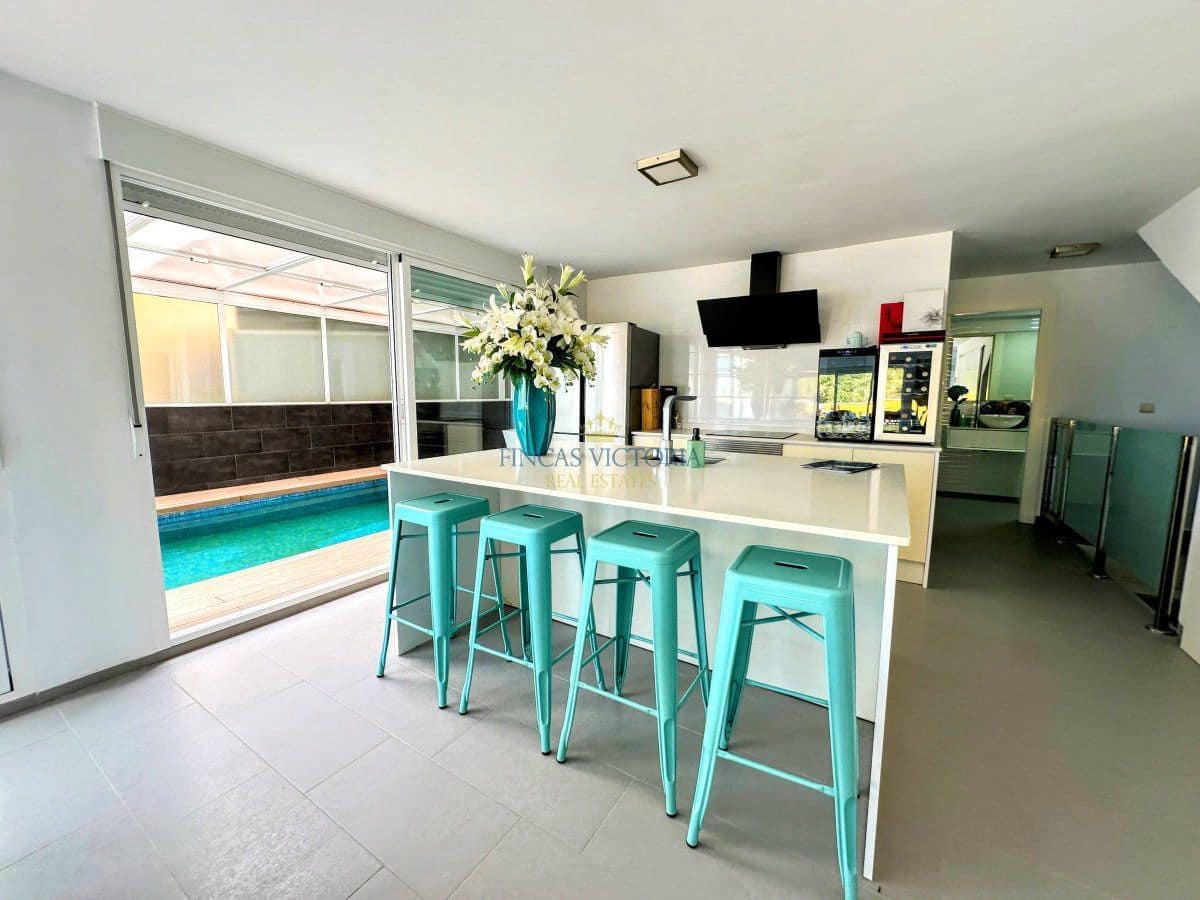 4 quarto Apartamento para venda em Aguilas - 360 000 € (Ref: 9456618)