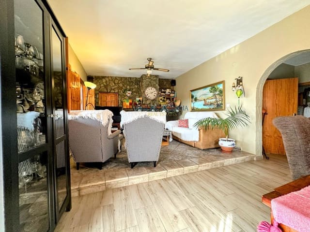 4 makuuhuone Huvila myytävänä paikassa Aguilas - 375 000 € (Ref: 9456632)