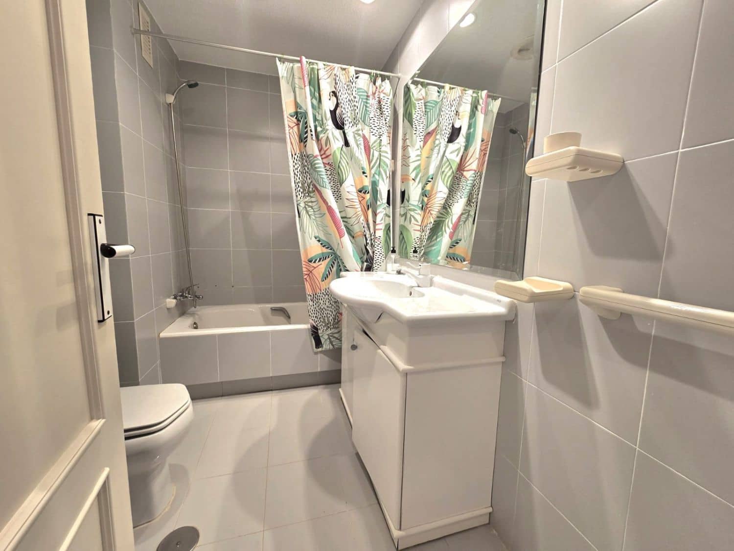 Piso de 3 habitaciones en Aguilas en venta - 270.000 € (Ref: 9456640)