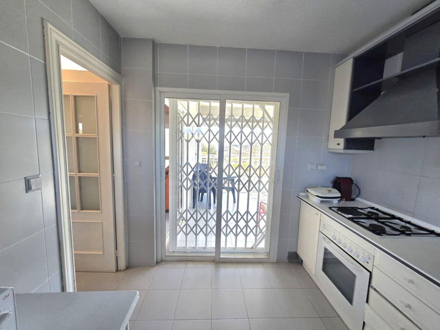 Piso de 3 habitaciones en Aguilas en venta - 270.000 € (Ref: 9456640)