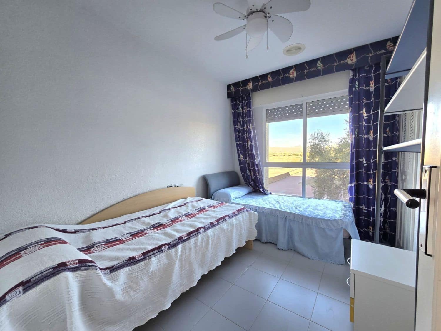 Piso de 3 habitaciones en Aguilas en venta - 270.000 € (Ref: 9456640)