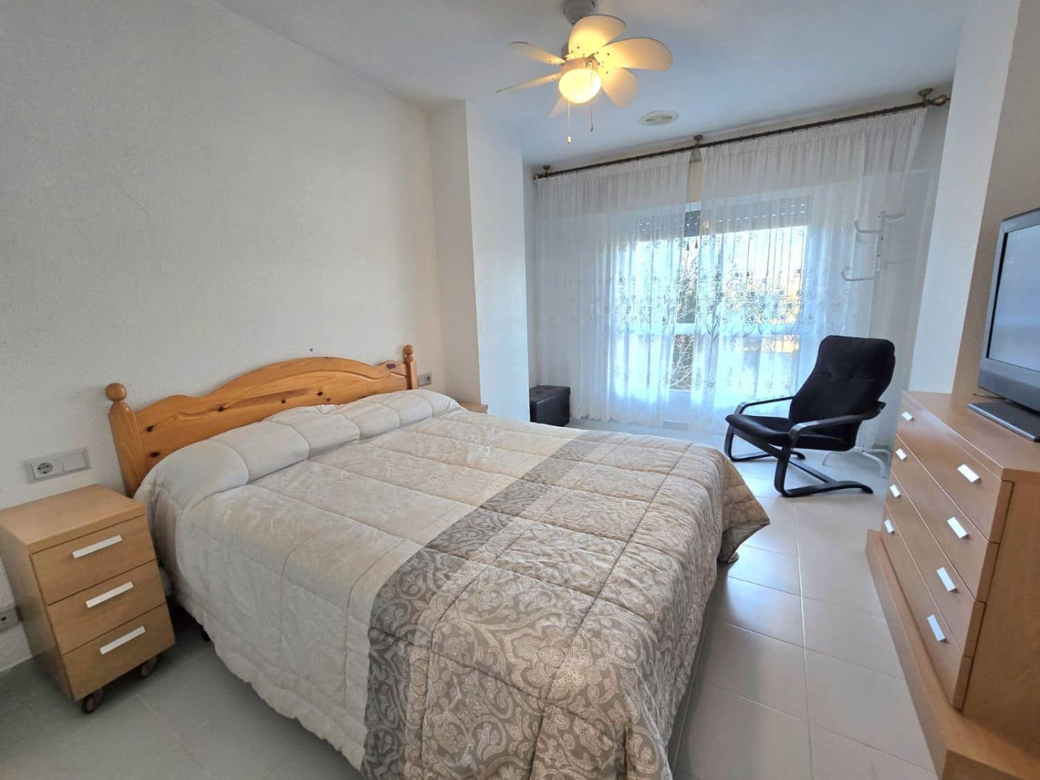 Piso de 3 habitaciones en Aguilas en venta - 270.000 € (Ref: 9456640)