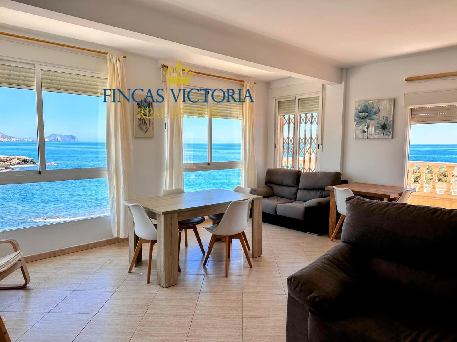 5 bedroom Villa for sale in Aguilas with garage - € 575,000 (Ref: 9456641)