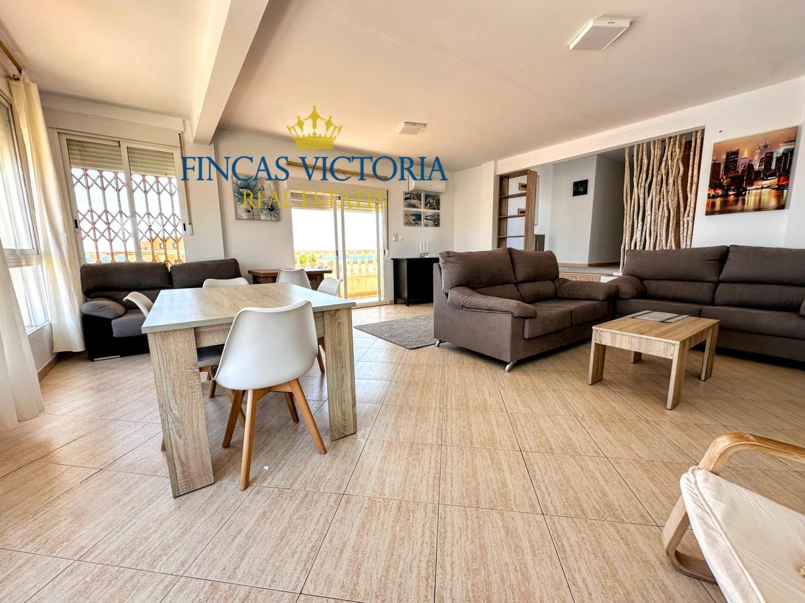 5 bedroom Villa for sale in Aguilas with garage - € 575,000 (Ref: 9456641)
