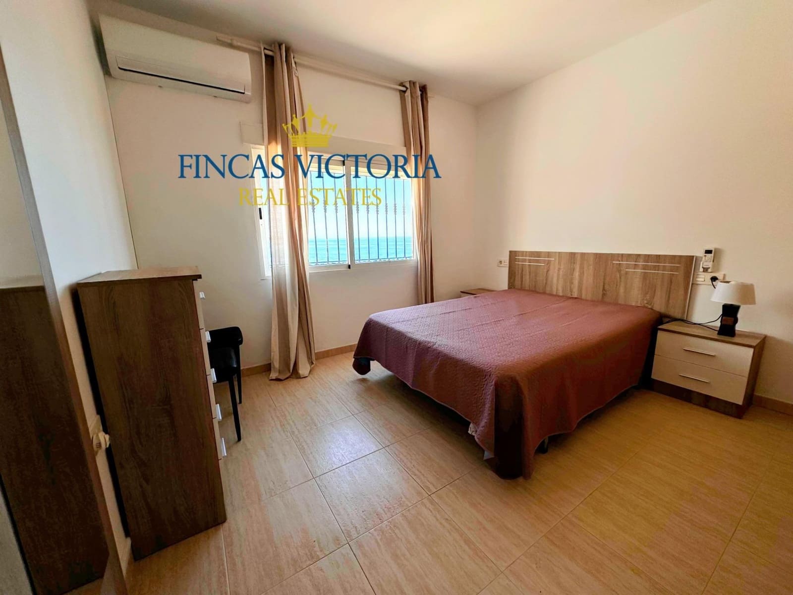 5 bedroom Villa for sale in Aguilas with garage - € 575,000 (Ref: 9456641)