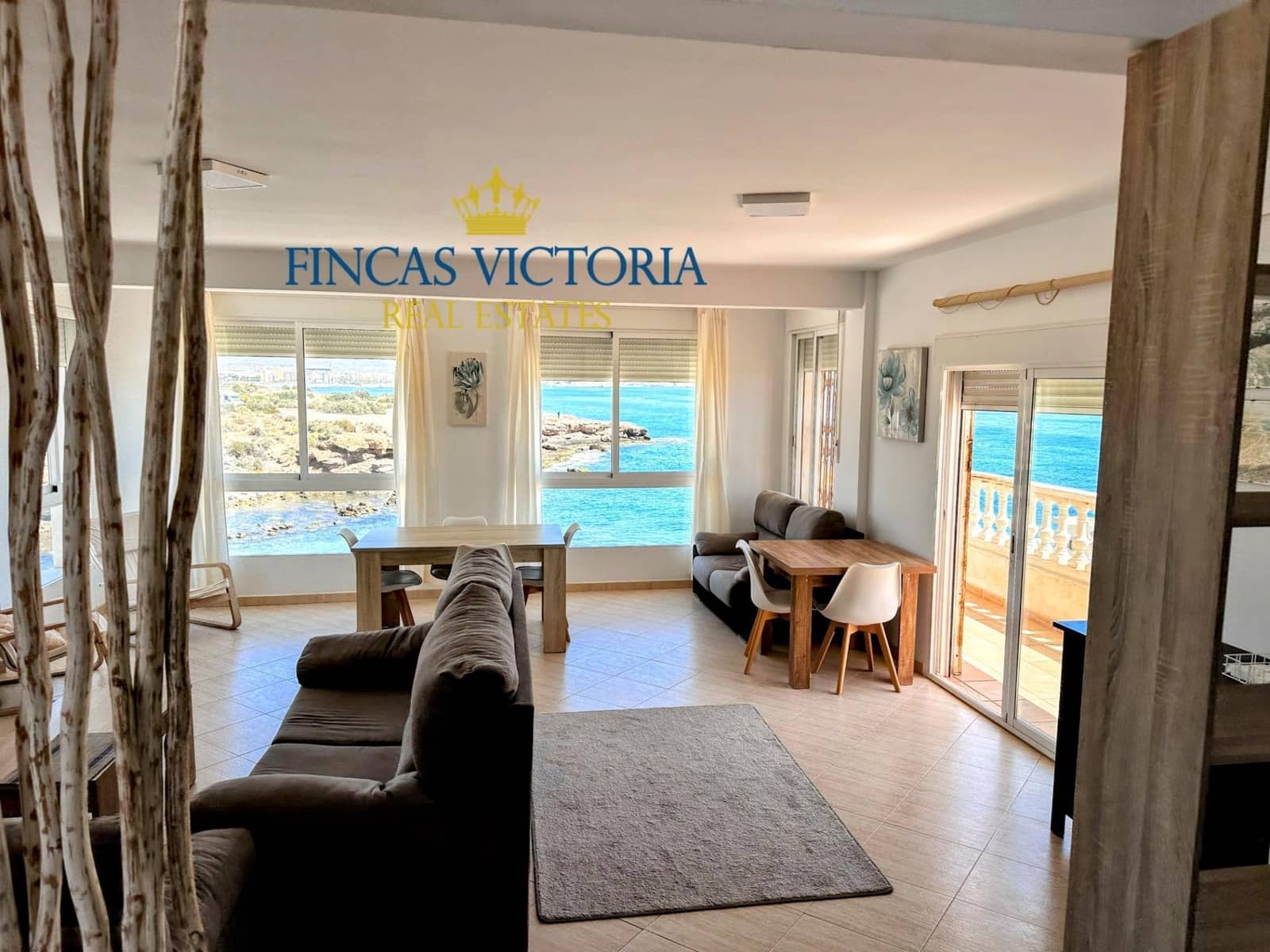 5 bedroom Villa for sale in Aguilas with garage - € 575,000 (Ref: 9456641)