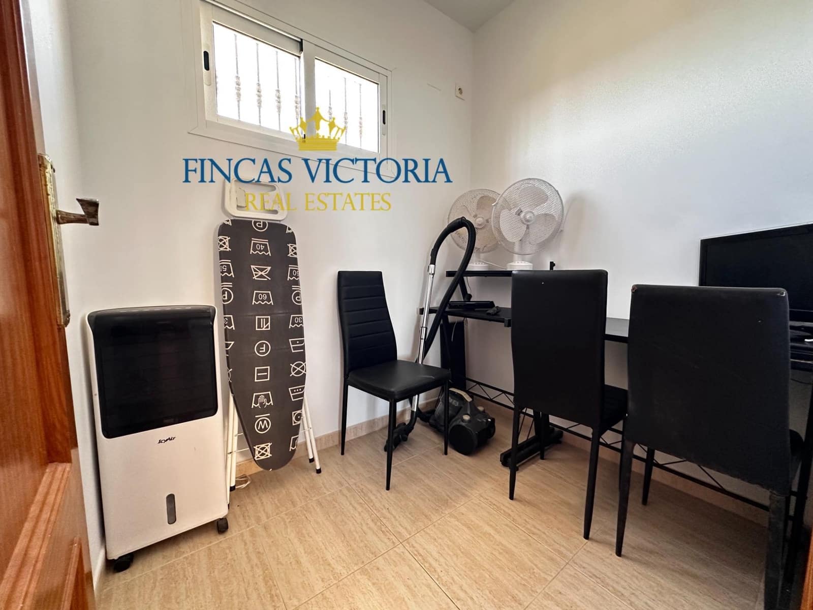 5 bedroom Villa for sale in Aguilas with garage - € 575,000 (Ref: 9456641)