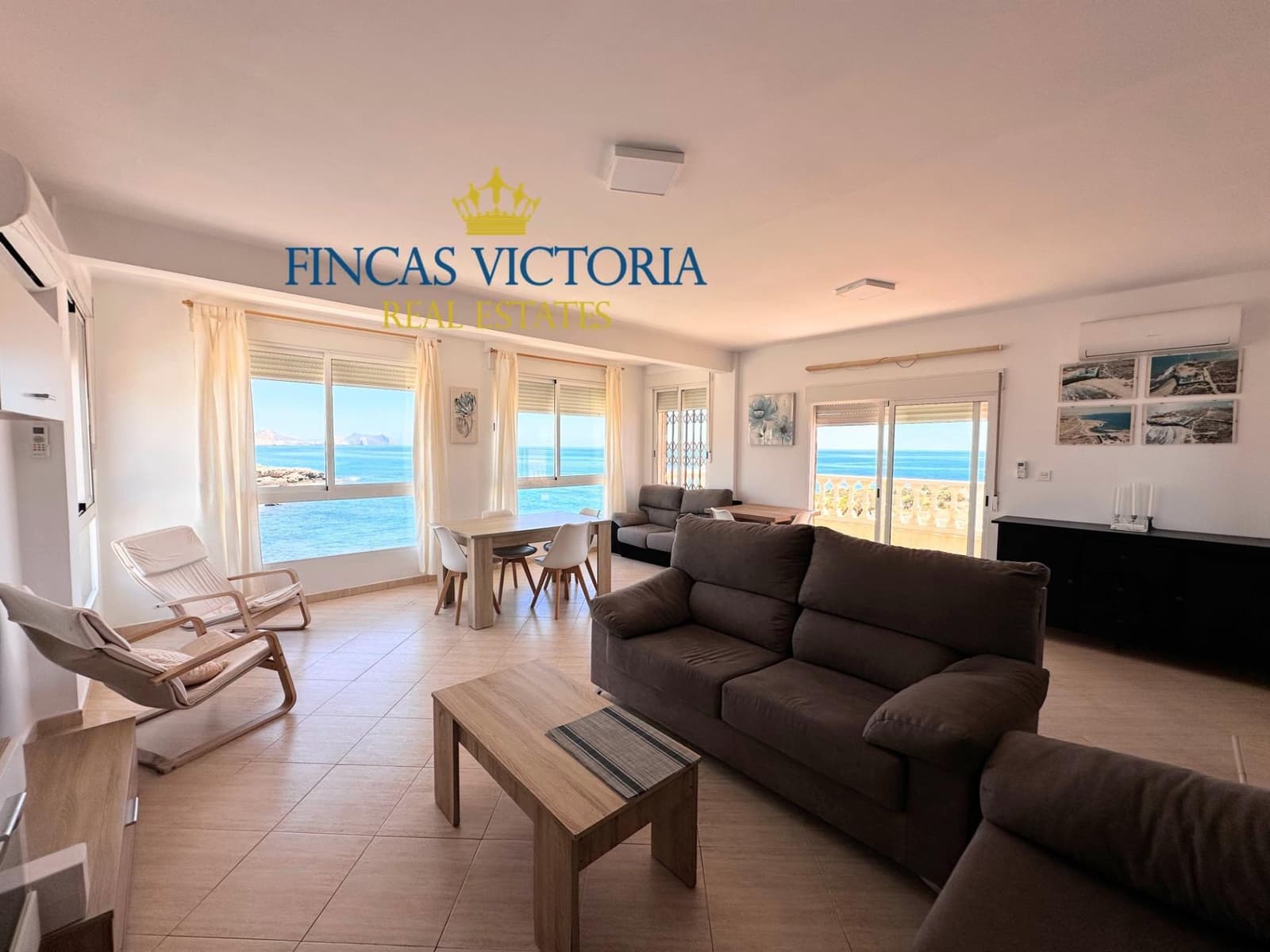 5 bedroom Villa for sale in Aguilas with garage - € 575,000 (Ref: 9456641)