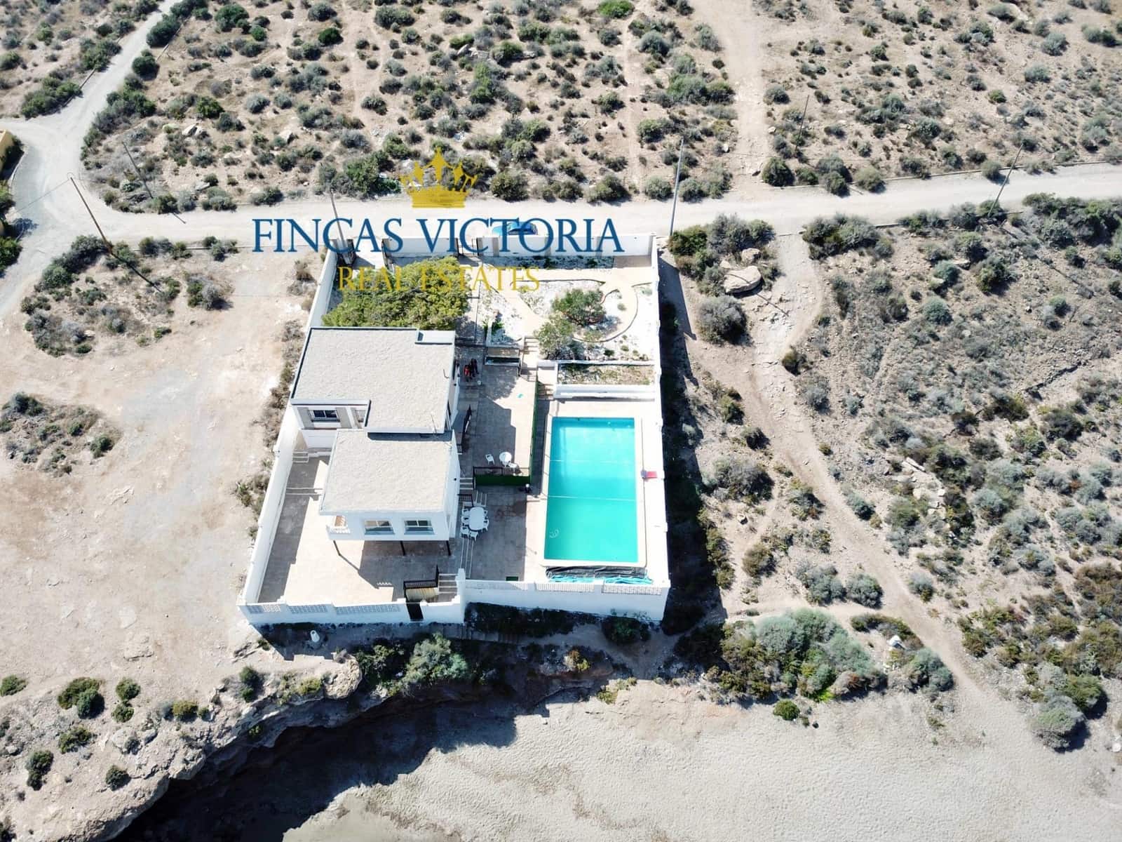 5 bedroom Villa for sale in Aguilas with garage - € 575,000 (Ref: 9456641)