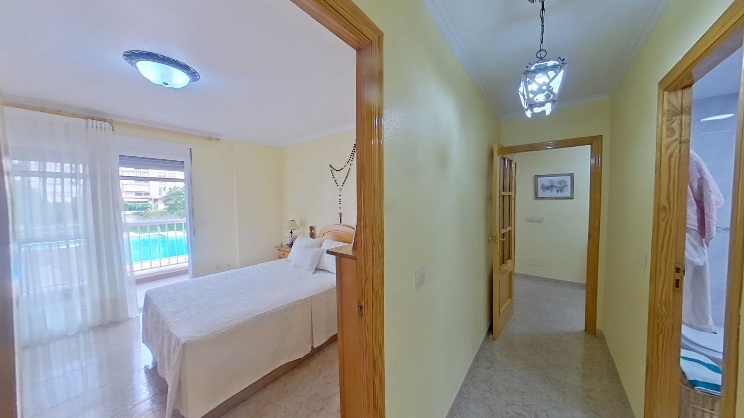 Piso de 3 habitaciones en Aguilas en venta - 279.000 € (Ref: 9456642)