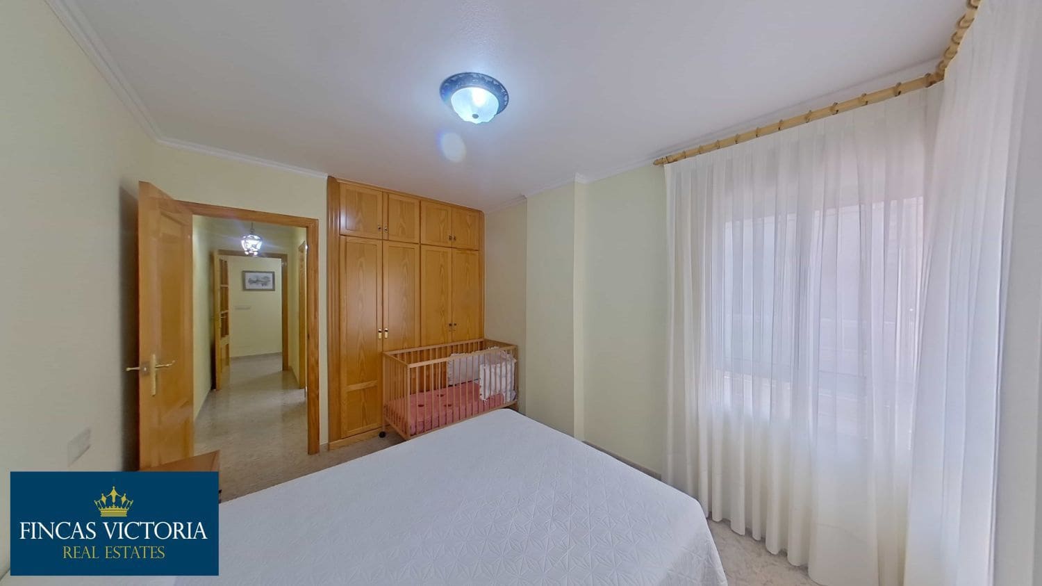 Piso de 3 habitaciones en Aguilas en venta - 279.000 € (Ref: 9456642)