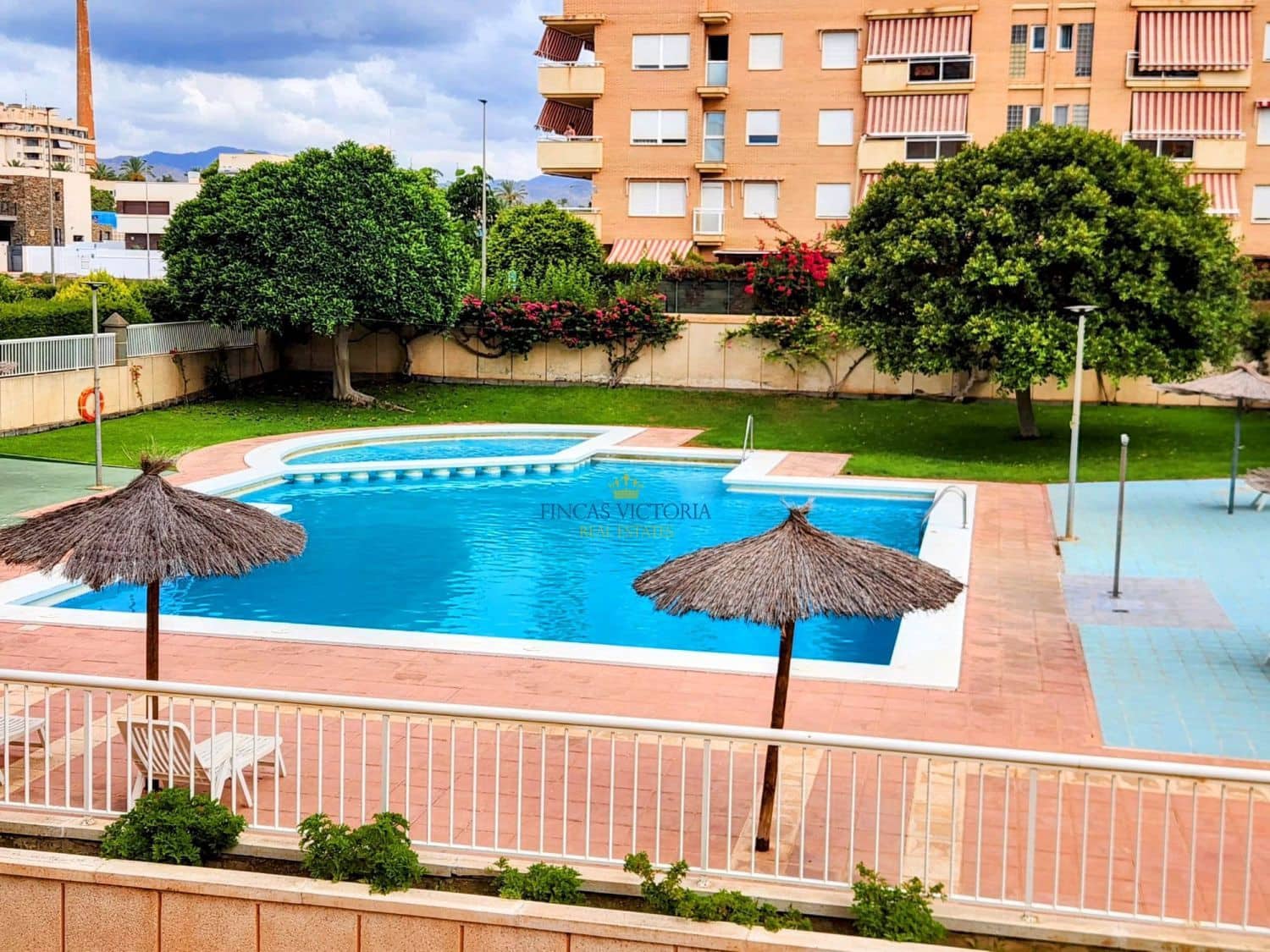 Piso de 3 habitaciones en Aguilas en venta - 279.000 € (Ref: 9456642)