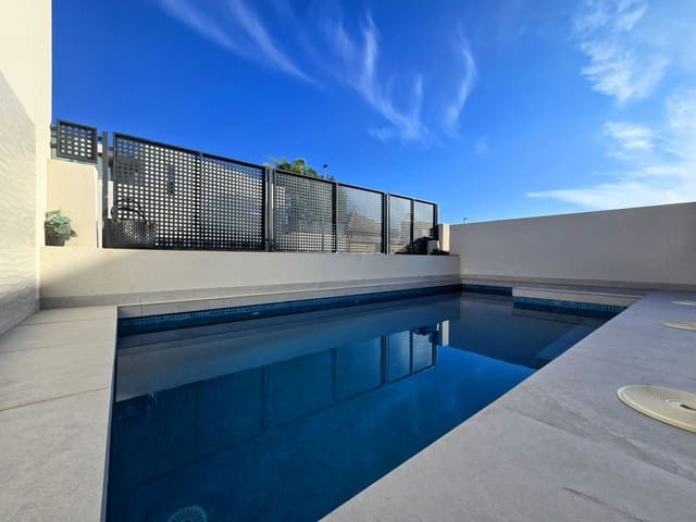 Chalet de 2 habitaciones en Aguilas en venta - 335.000 € (Ref: 9456647)