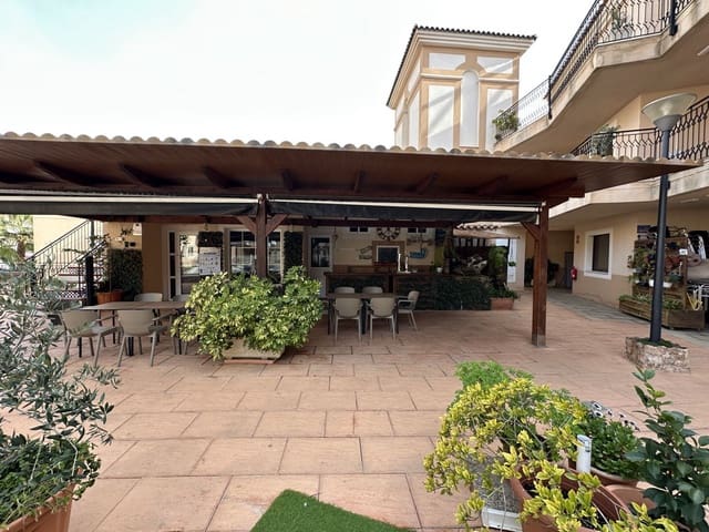 2 slaapkamer Appartement te koop in Los Collados, Aguilas met zwembad garage - € 100.000 (Ref: 9456648)