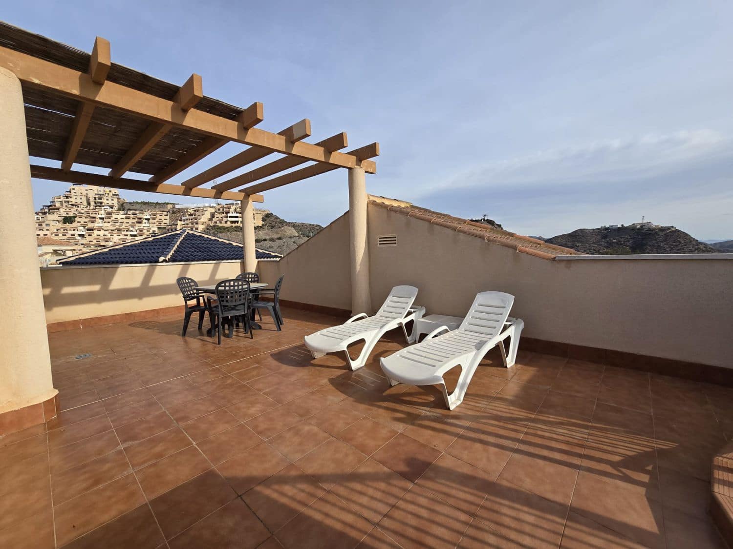 Ático de 2 habitaciones en Los Collados en venta - 144.000 € (Ref: 9456649)