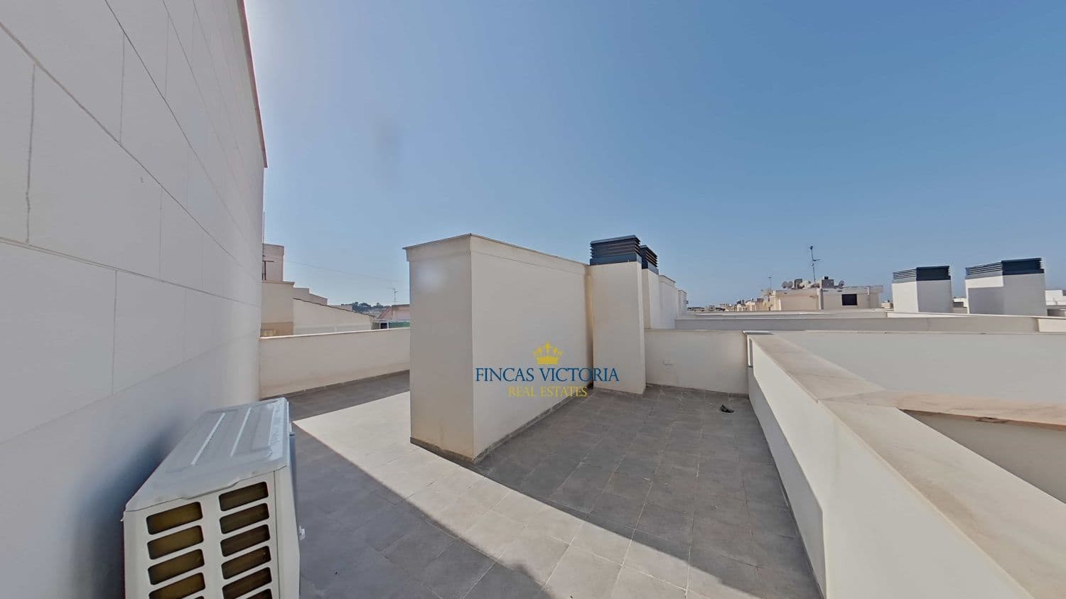 Ático de 2 habitaciones en Aguilas en venta - 155.000 € (Ref: 9456652)
