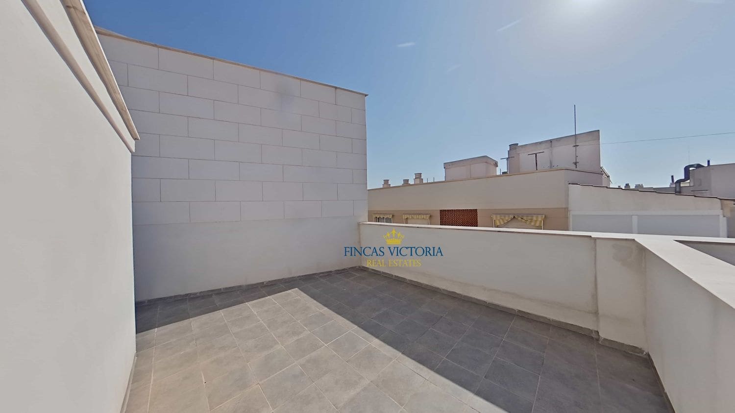 Ático de 2 habitaciones en Aguilas en venta - 155.000 € (Ref: 9456652)