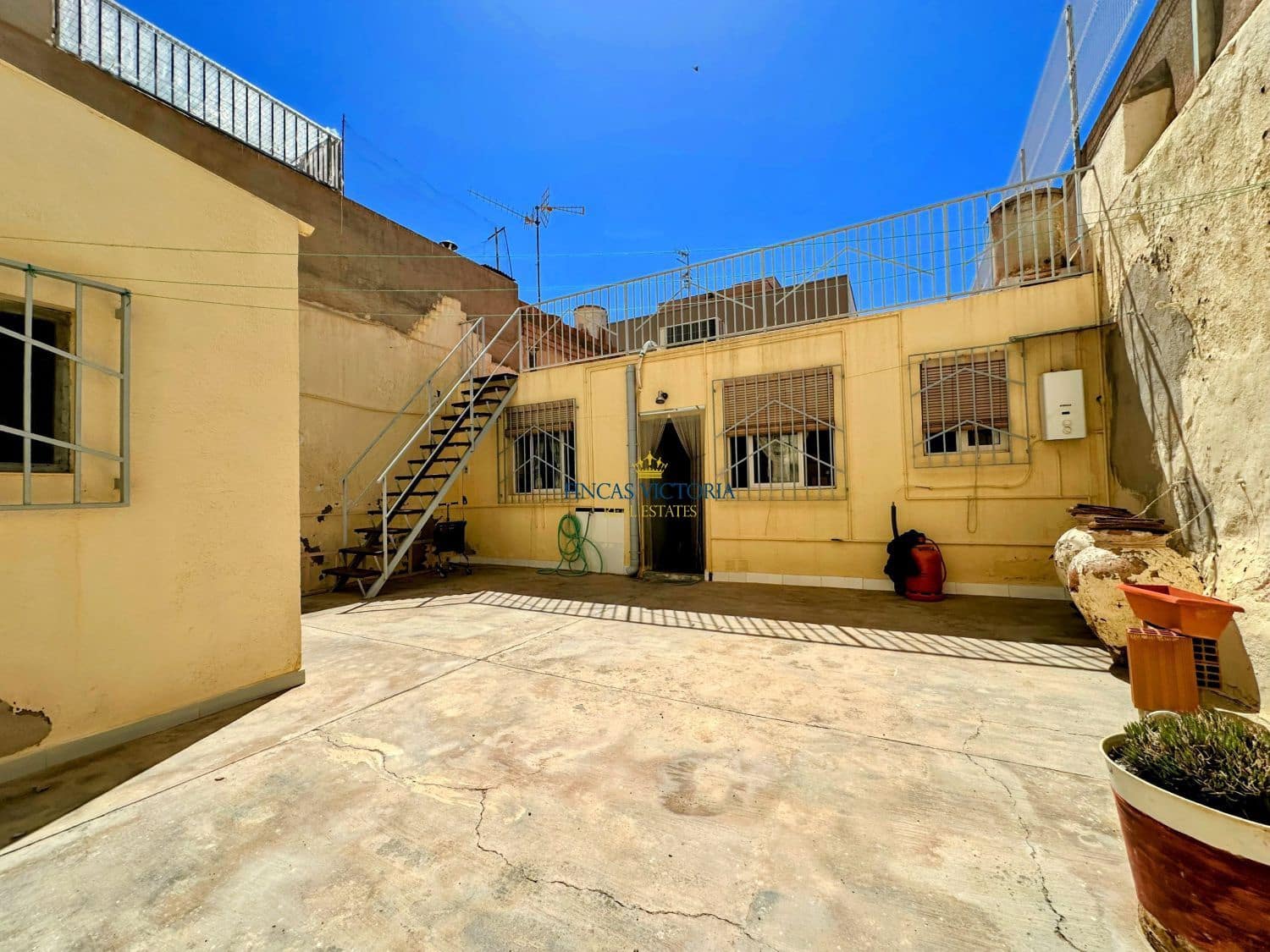 Casa de 3 habitaciones en Aguilas en venta - 125.000 € (Ref: 9456654)