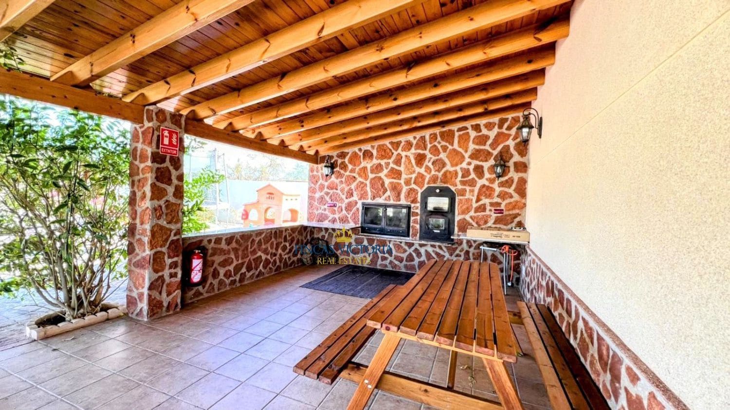 4 soveværelse Finca/Landehus til salg i Aguilas - € 399.000 (Ref: 9456660)