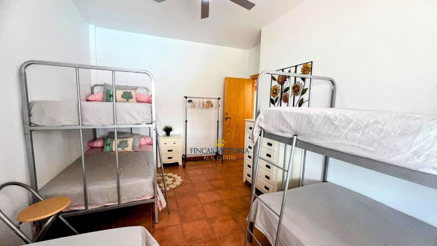 4 soveværelse Finca/Landehus til salg i Aguilas - € 399.000 (Ref: 9456660)