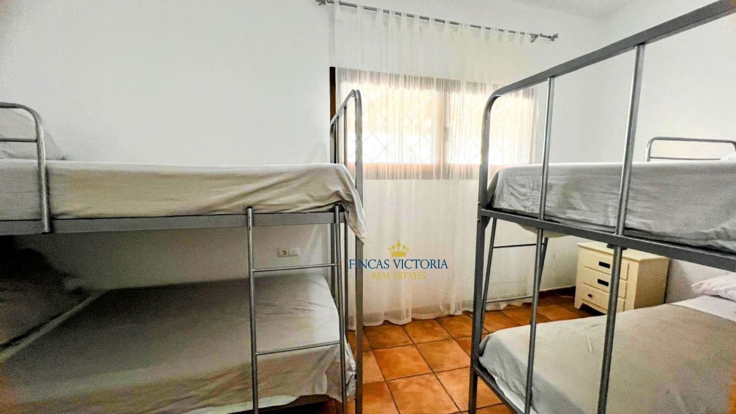 4 soveværelse Finca/Landehus til salg i Aguilas - € 399.000 (Ref: 9456660)