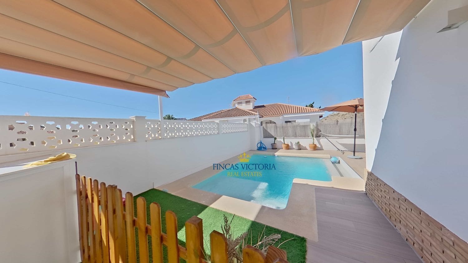 4 chambre Villa/Maison Semi-Mitoyenne à vendre à Los Collados - 373 000 € (Ref: 9456661)