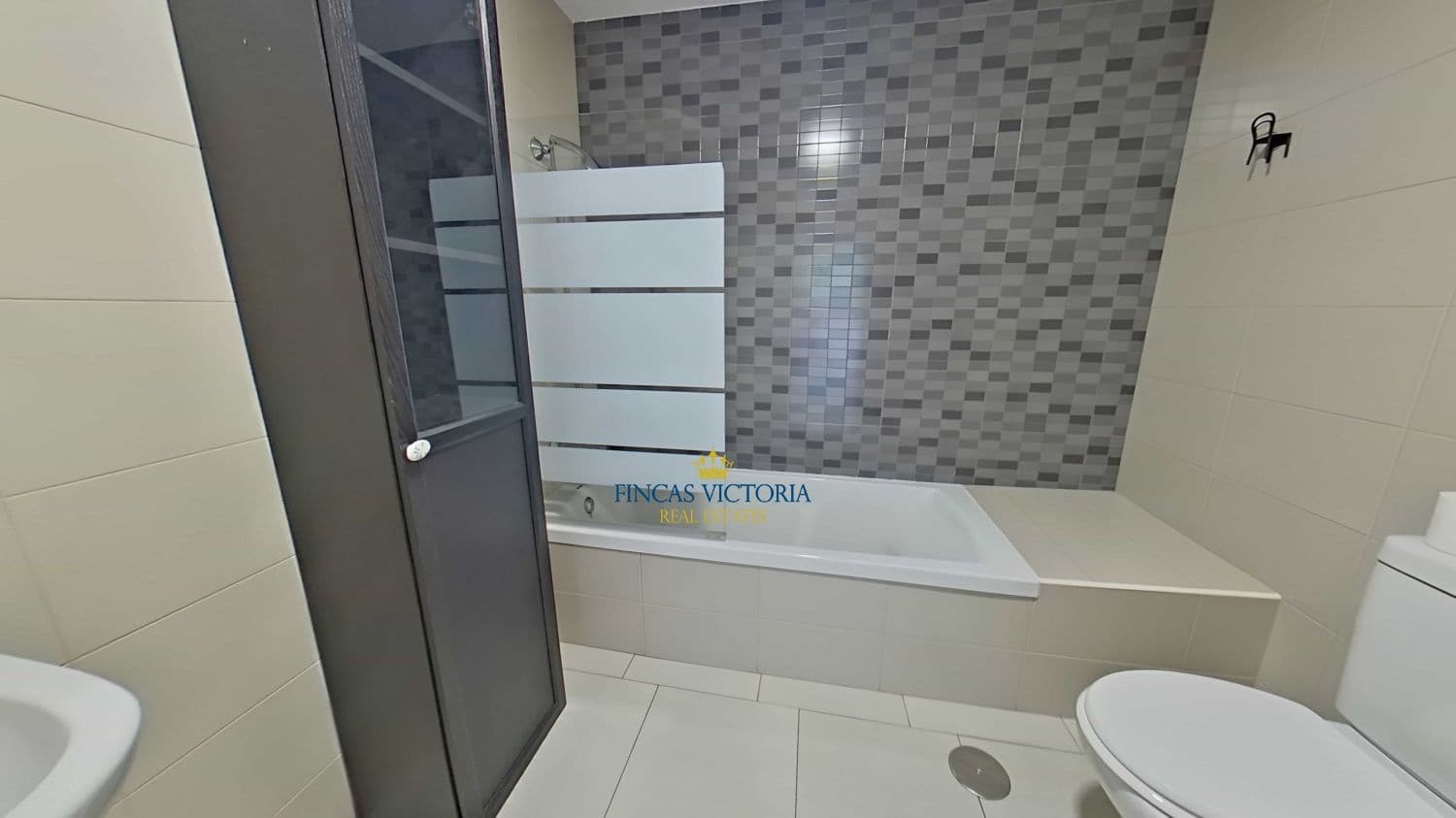 3 bedroom Flat for sale in Aguilas with pool garage - € 199,000 (Ref: 9456663)