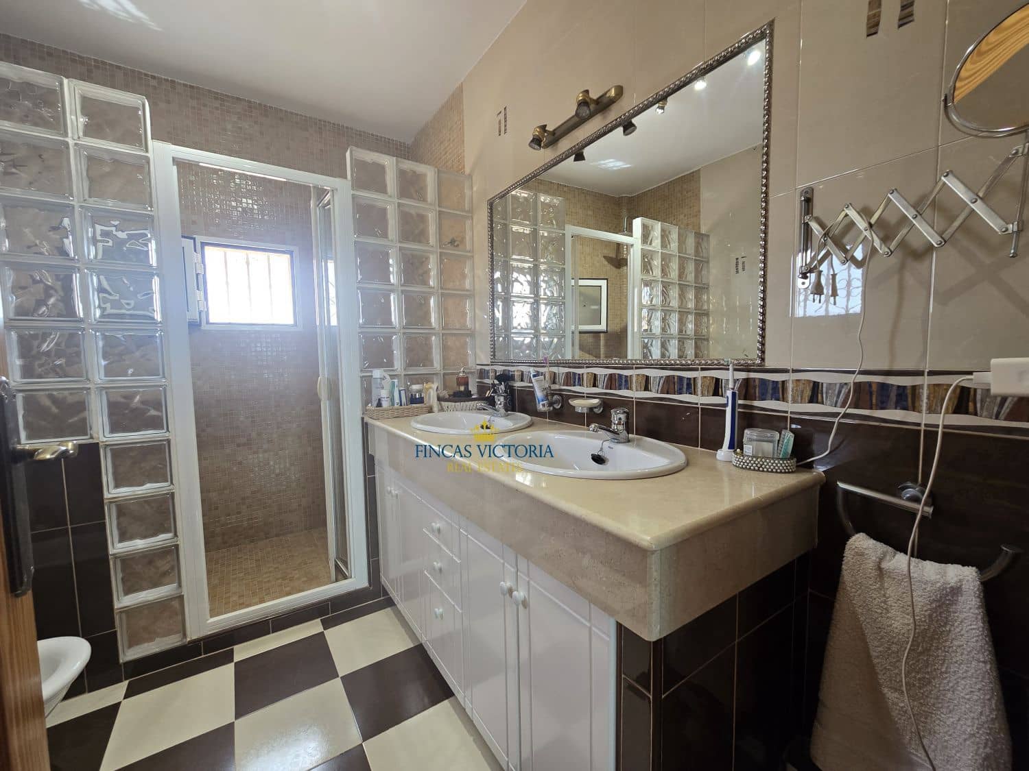 4 makuuhuone Huvila myytävänä paikassa Calabardina - 380 000 € (Ref: 9456666)