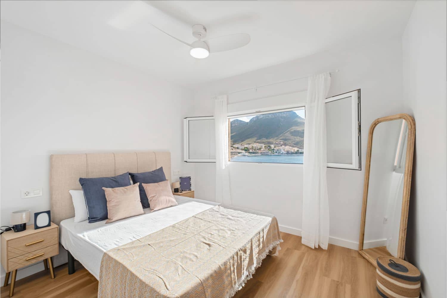 3 bedroom Flat for sale in Calabardina - € 298,000 (Ref: 9456672)