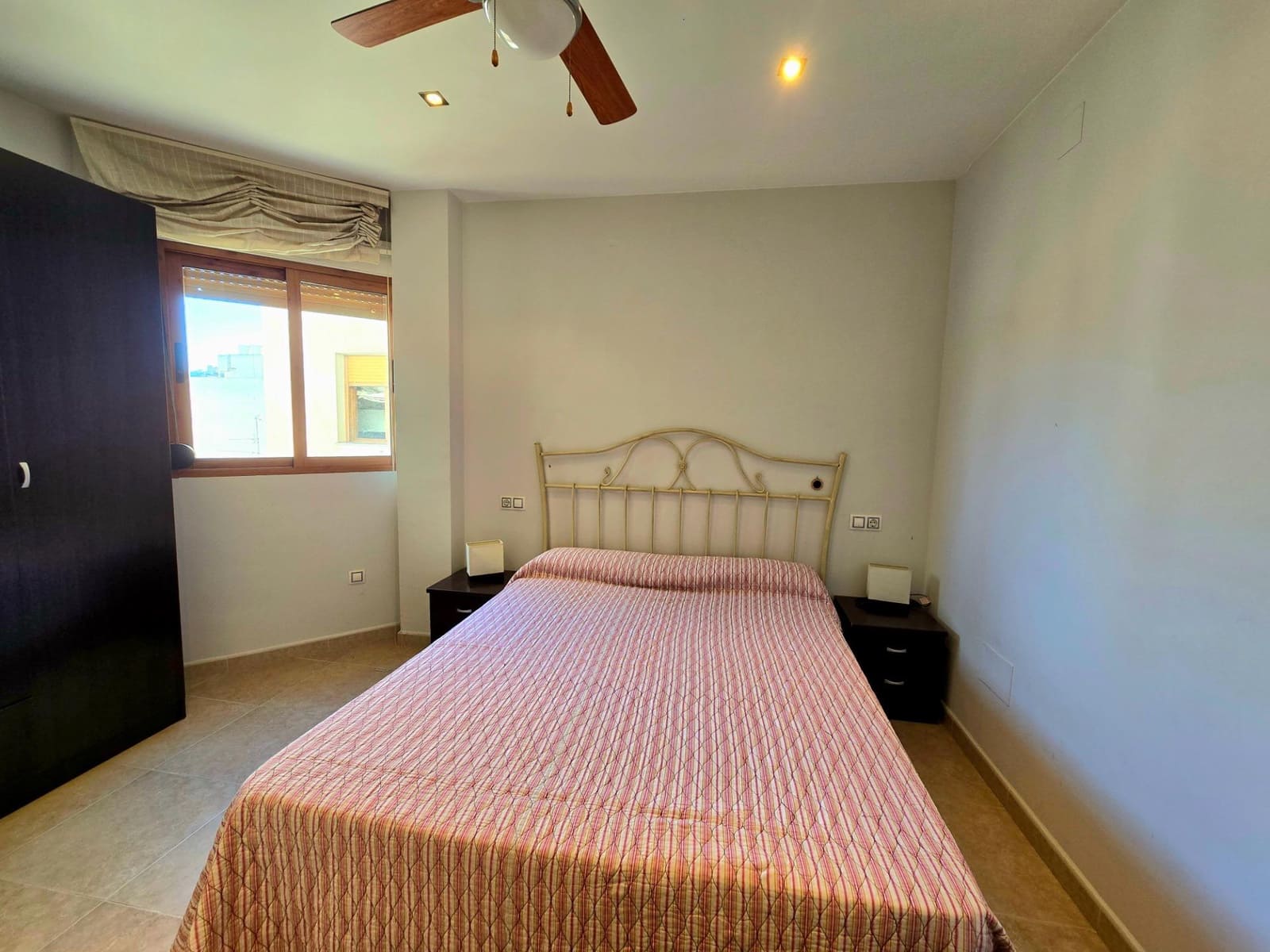 Apartamento de 2 habitaciones en Aguilas en venta - 125.000 € (Ref: 9456675)