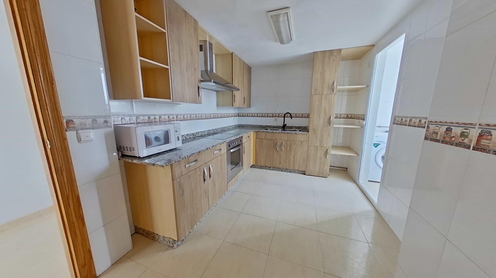Piso de 3 habitaciones en Aguilas en venta con garaje - 139.000 € (Ref: 9456676)