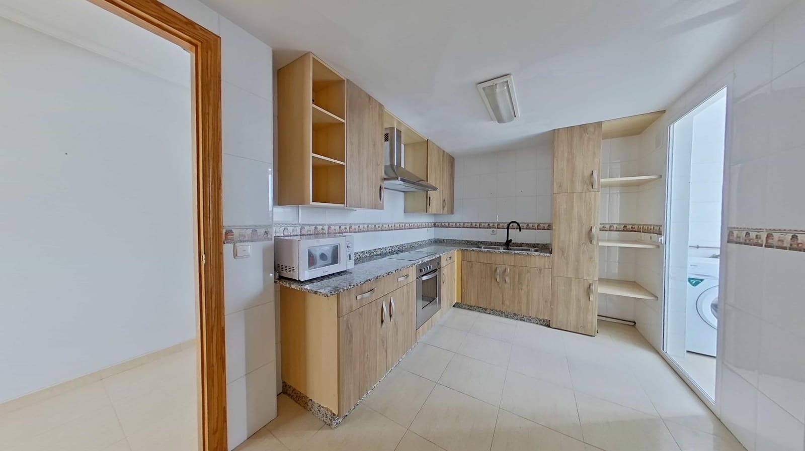 Piso de 3 habitaciones en Aguilas en venta con garaje - 139.000 € (Ref: 9456676)