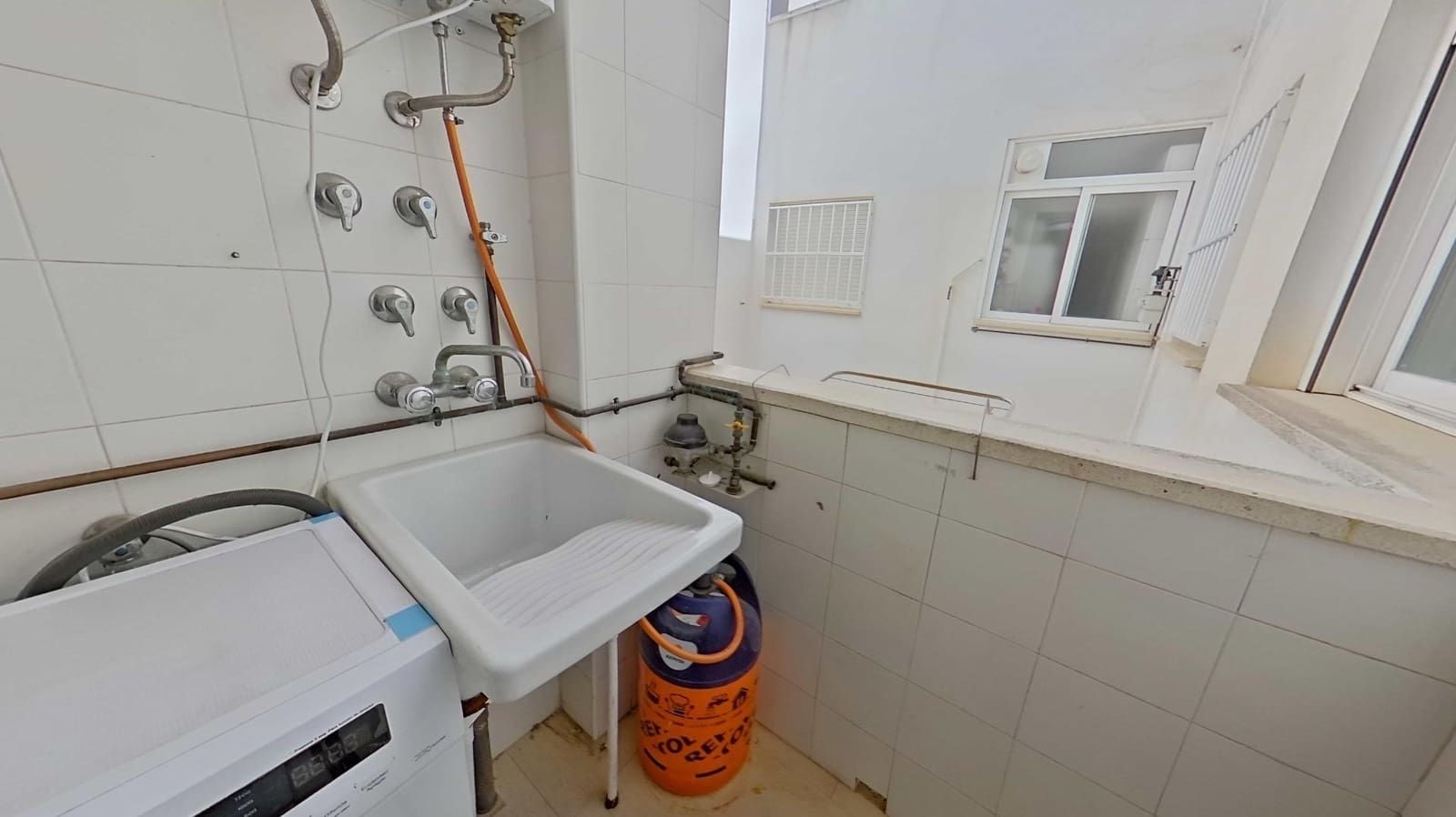 Piso de 3 habitaciones en Aguilas en venta con garaje - 139.000 € (Ref: 9456676)