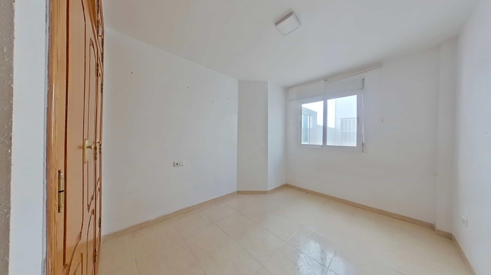 Piso de 3 habitaciones en Aguilas en venta con garaje - 139.000 € (Ref: 9456676)
