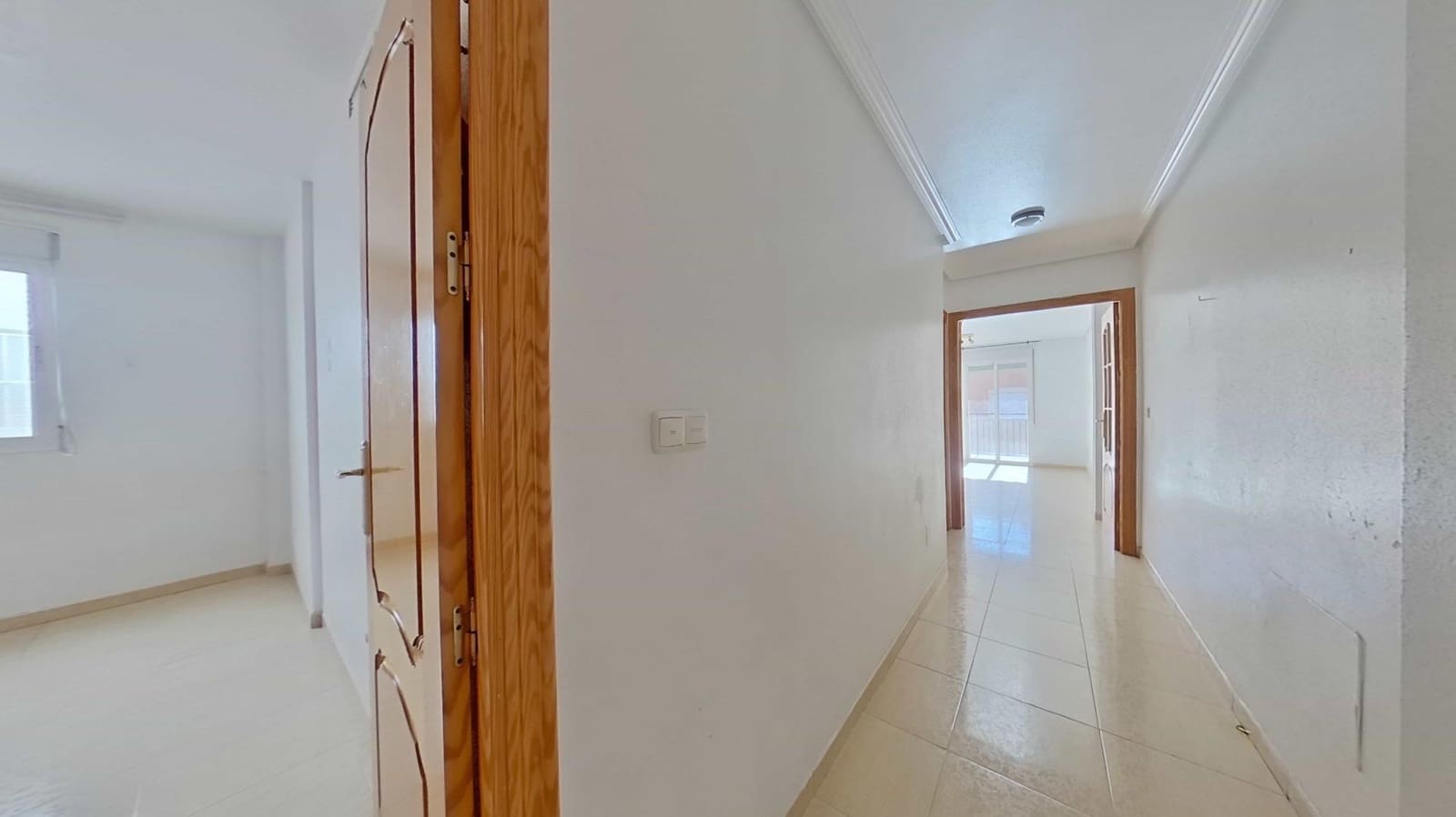 Piso de 3 habitaciones en Aguilas en venta con garaje - 139.000 € (Ref: 9456676)