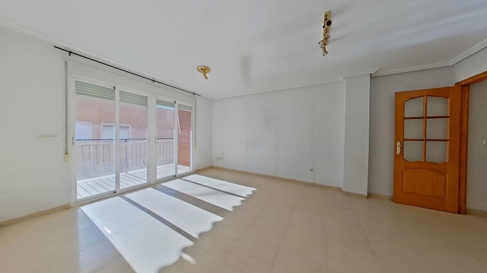 Piso de 3 habitaciones en Aguilas en venta con garaje - 139.000 € (Ref: 9456676)