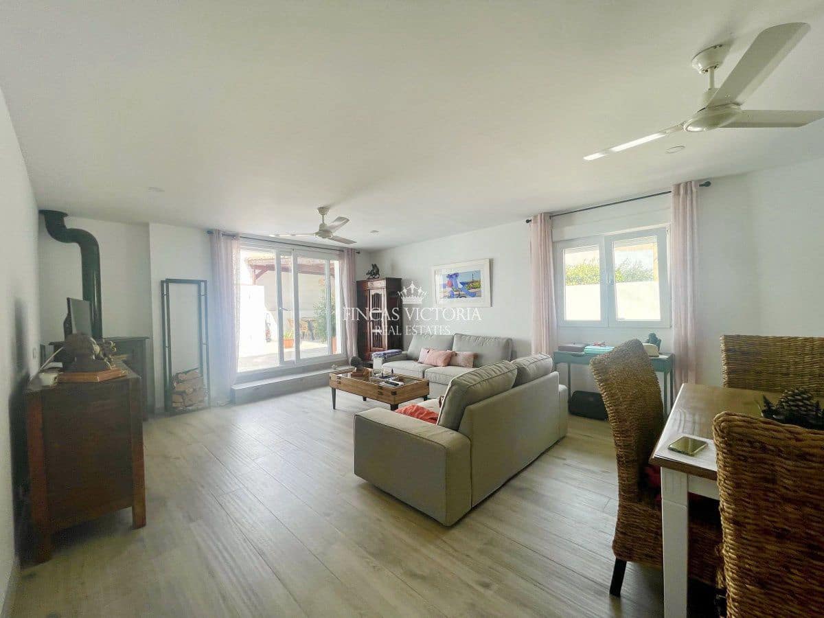 3 sovrum Villa till salu i Calabardina - 320 000 € (Ref: 9470788)