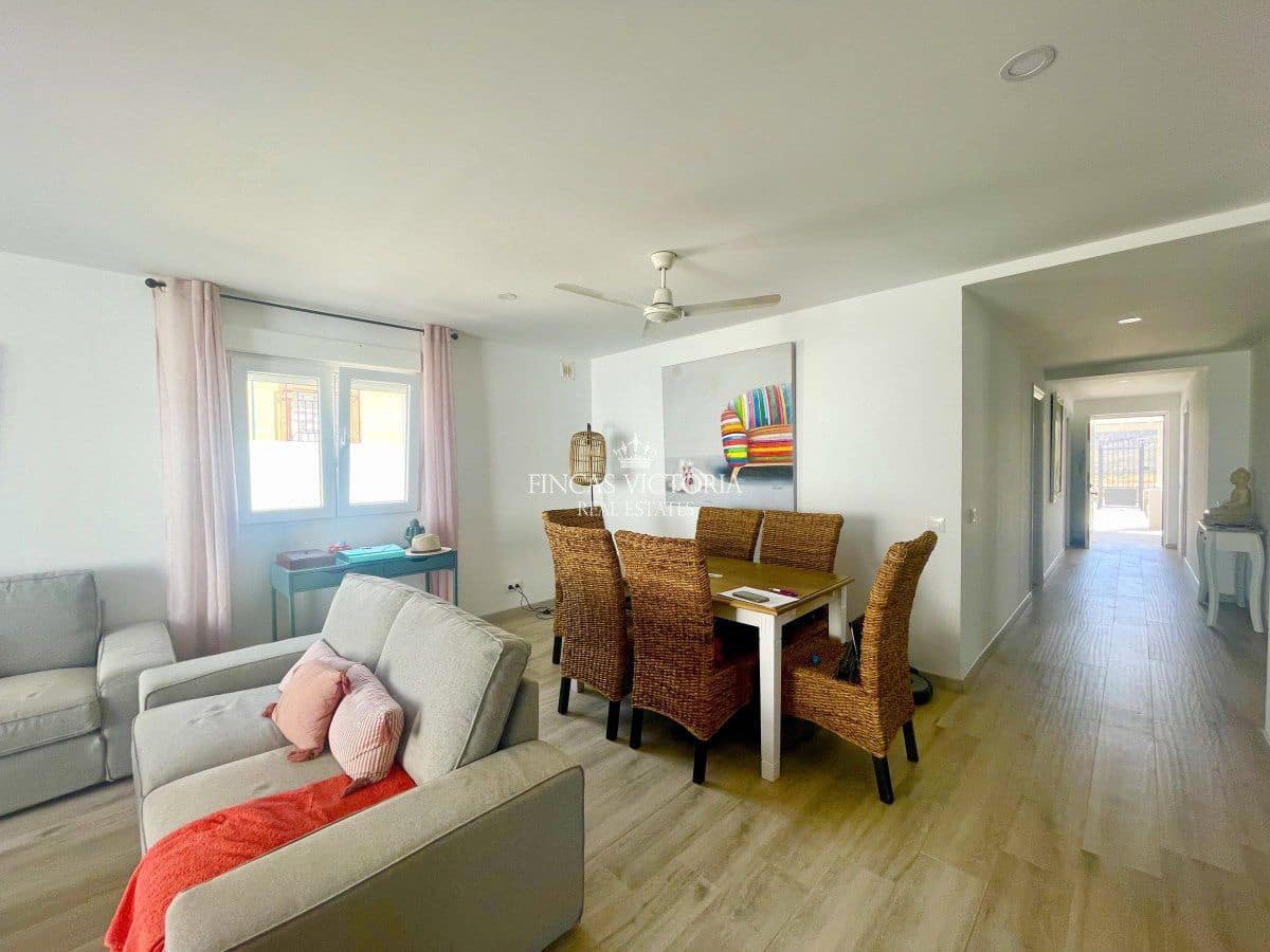 3 sovrum Villa till salu i Calabardina - 320 000 € (Ref: 9470788)