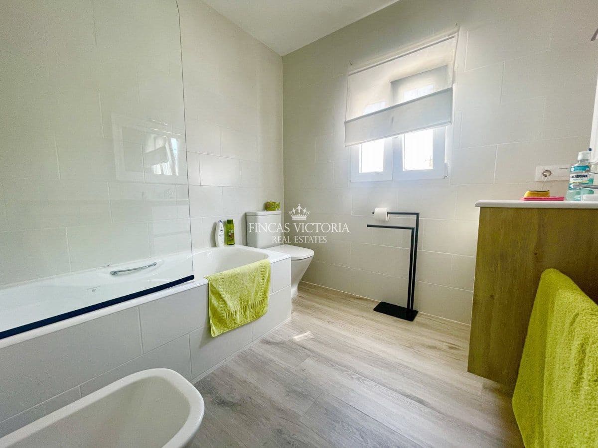 3 sovrum Villa till salu i Calabardina - 320 000 € (Ref: 9470788)