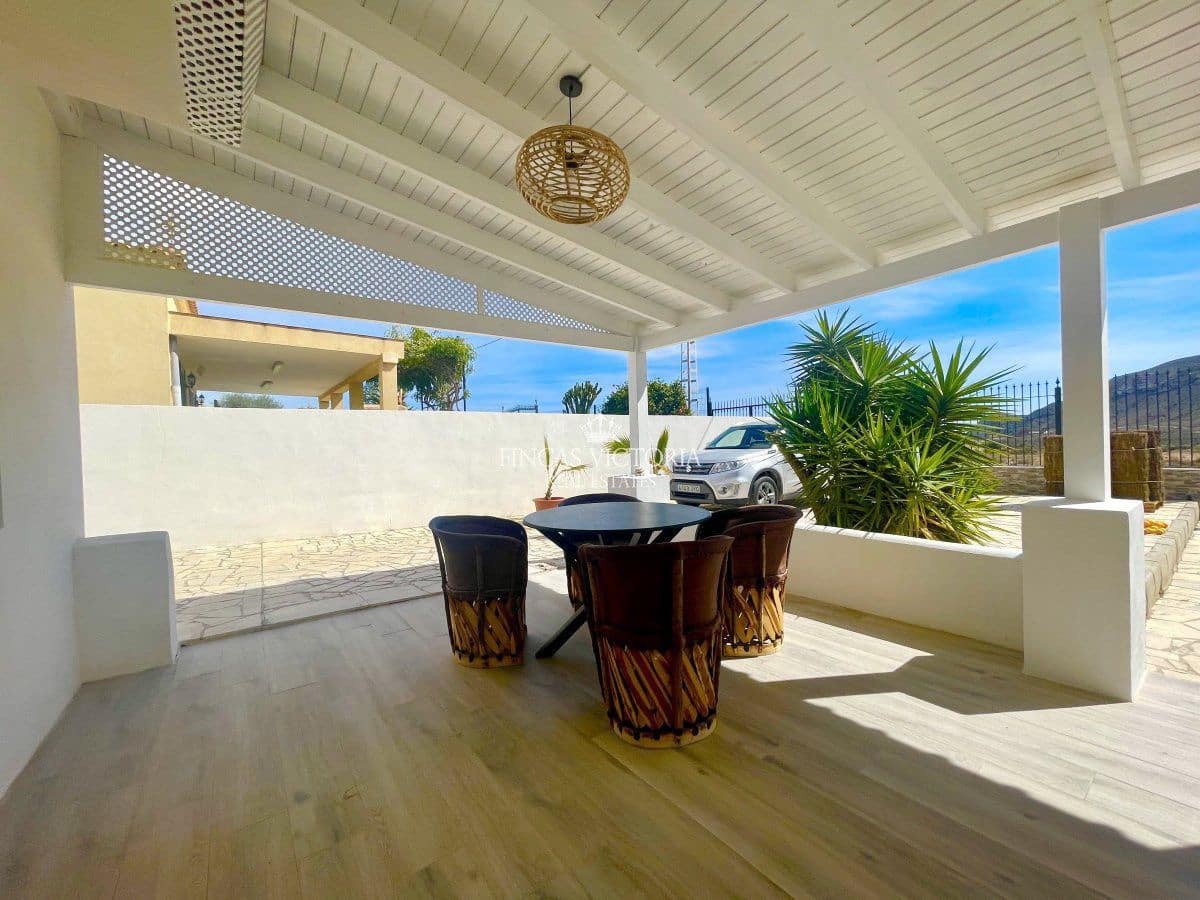 3 sovrum Villa till salu i Calabardina - 320 000 € (Ref: 9470788)