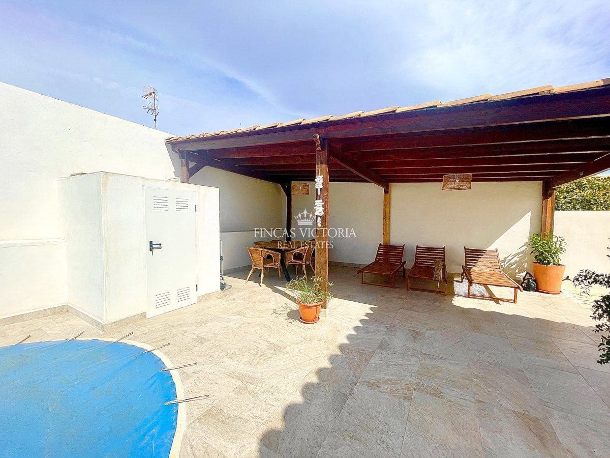 3 sovrum Villa till salu i Calabardina - 320 000 € (Ref: 9470788)