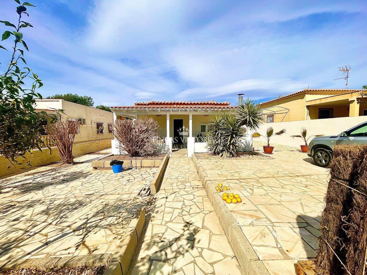 3 sovrum Villa till salu i Calabardina - 320 000 € (Ref: 9470788)