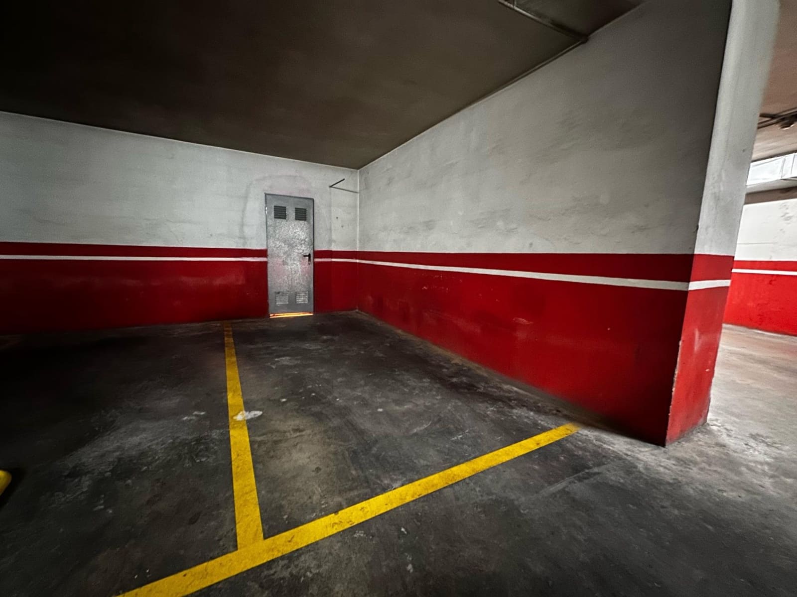 Garage til salg i Aguilas - € 19.500 (Ref: 9568693)