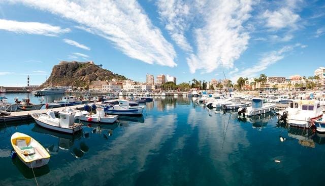 4 soveværelse Villa til salg i Aguilas med swimmingpool garage - € 485.000 (Ref: 9599572)