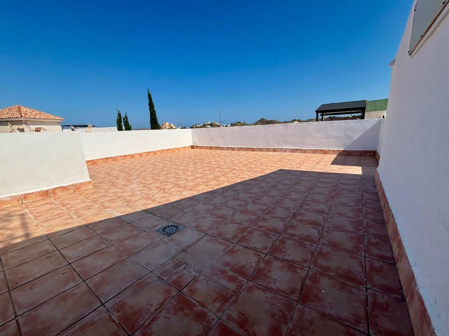 Apartamento de 2 habitaciones en Los Collados en alquiler con garaje - 700 € (Ref: 9674249)