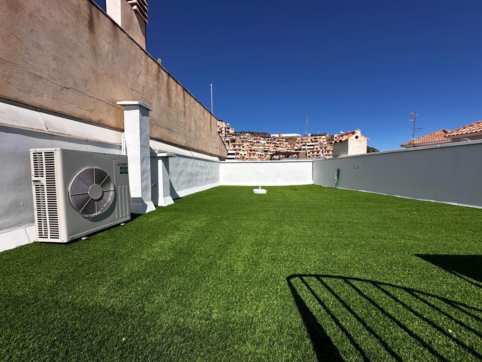 2 soveværelse Penthouse til salg i Los Collados med swimmingpool garage - € 140.000 (Ref: 9686463)