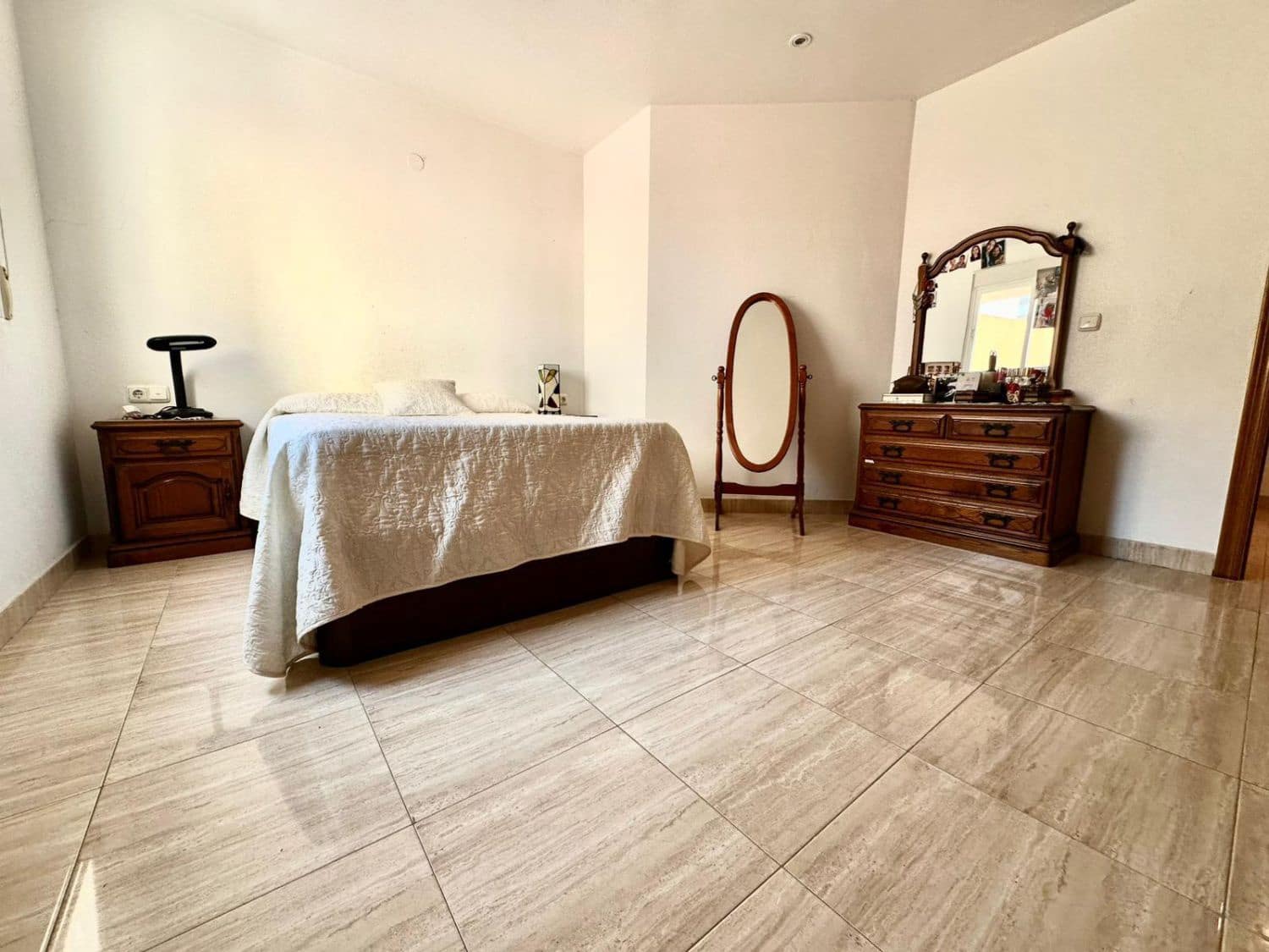 3 bedroom Flat for sale in Aguilas with garage - € 245,000 (Ref: 9690636)