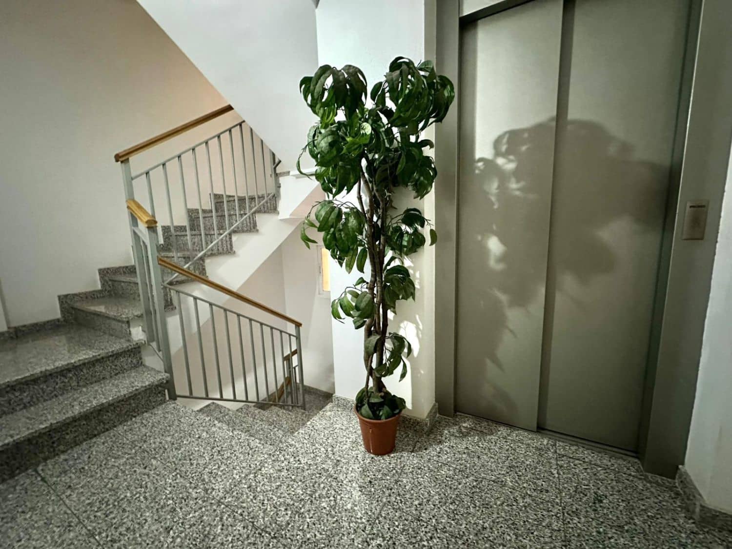 3 bedroom Flat for sale in Aguilas with garage - € 245,000 (Ref: 9690636)